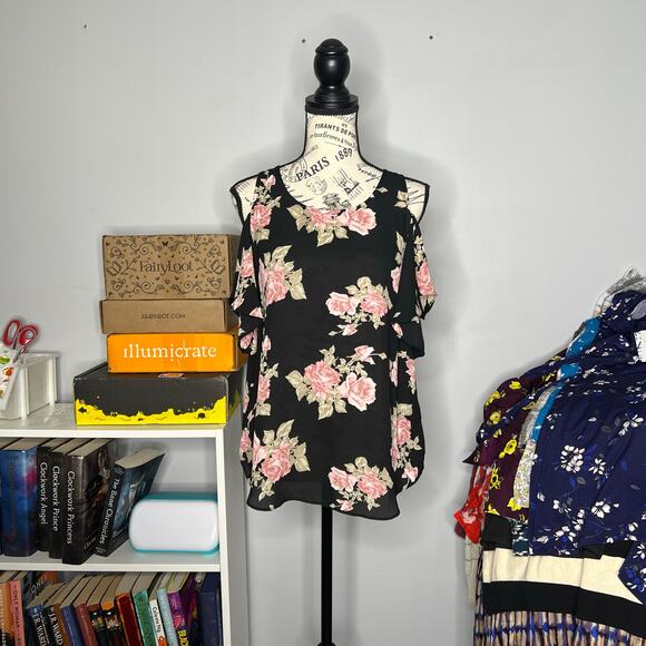 Fortune + Ivy MEDIUM Anwe Cold Shoulder Top - Stitch Fix Floral Chiffon Blouse - Picture 16 of 16